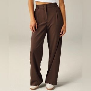 Beyond Yoga Status Wide Leg Pants Brown size Small